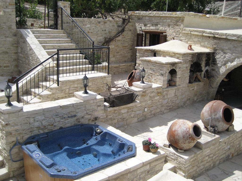Our House Hotel Vavla Exterior photo